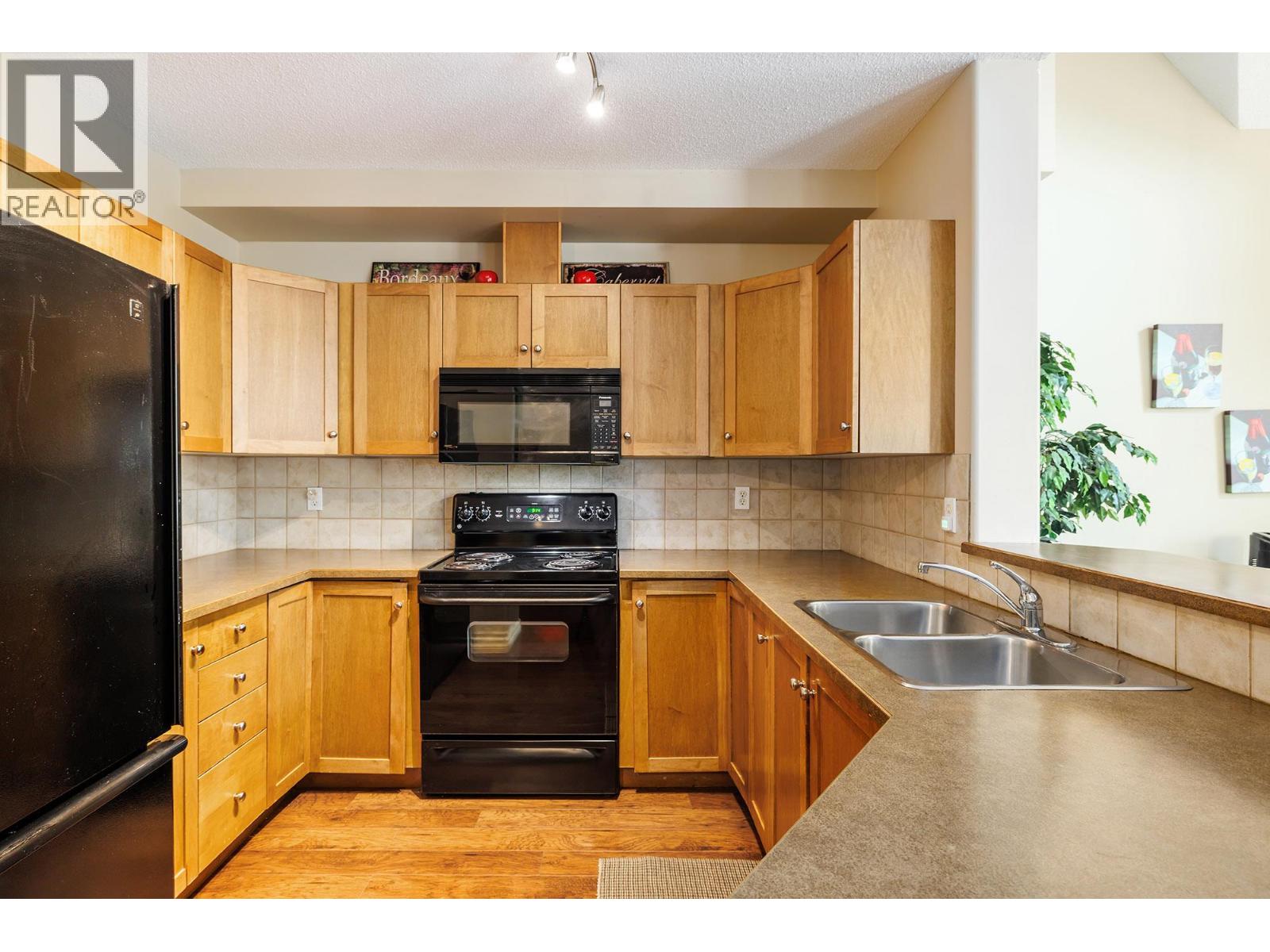 1128 Sunset Drive Unit# 102