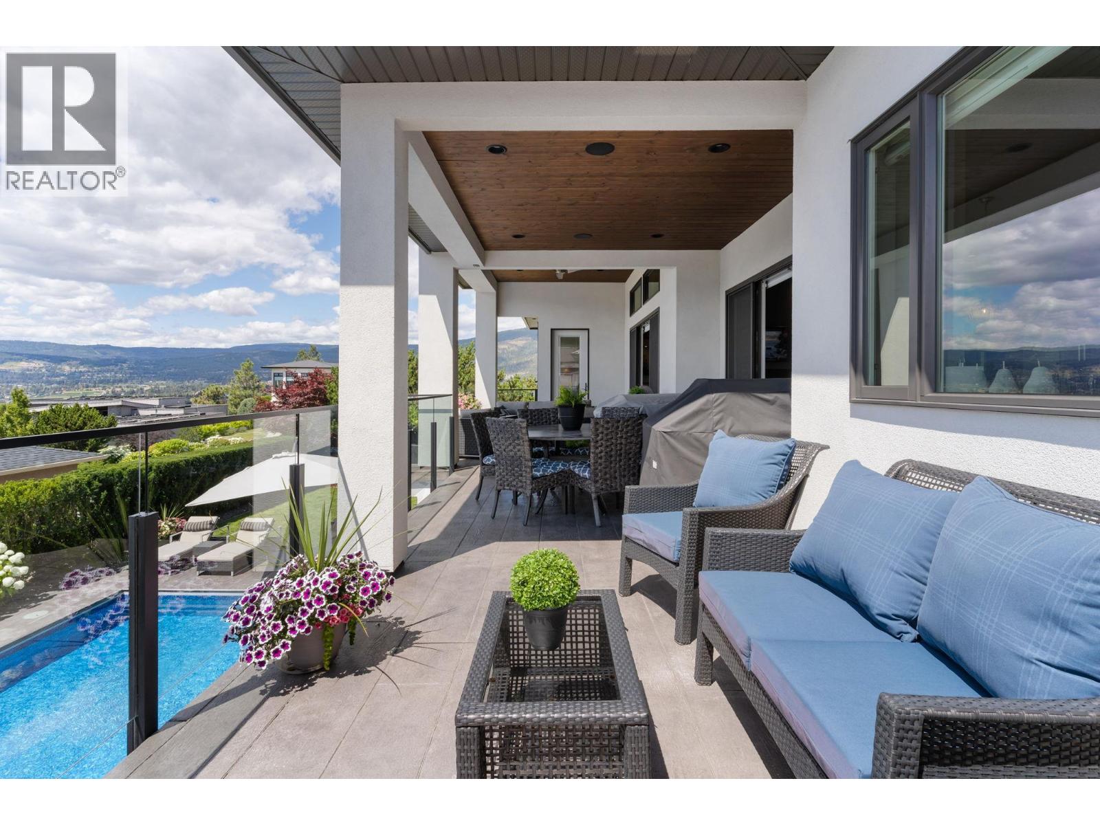 3350 Vineyard View Drive