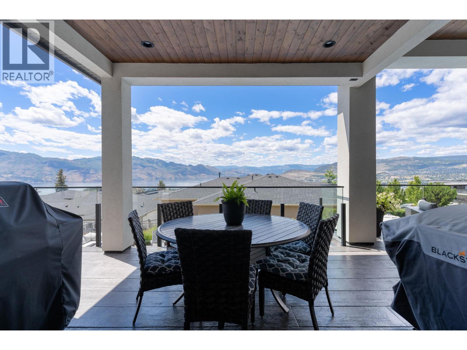 3350 Vineyard View Drive