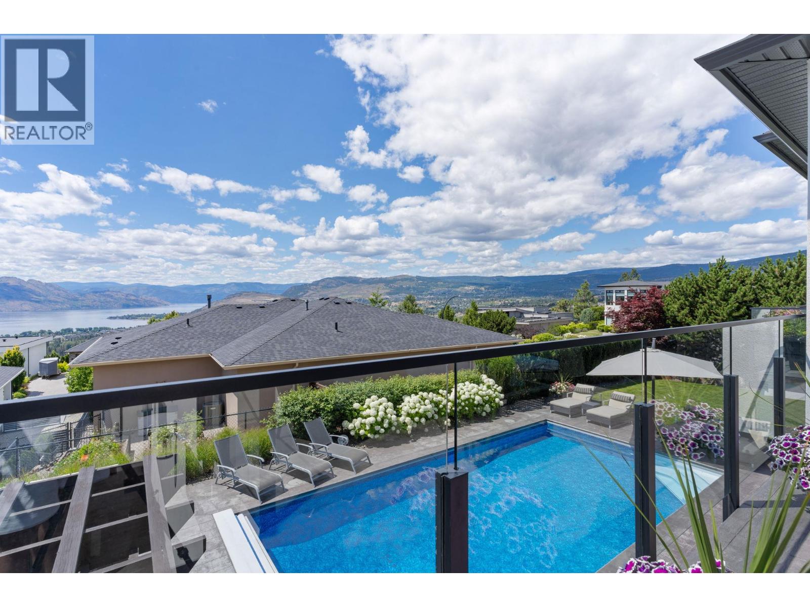 3350 Vineyard View Drive