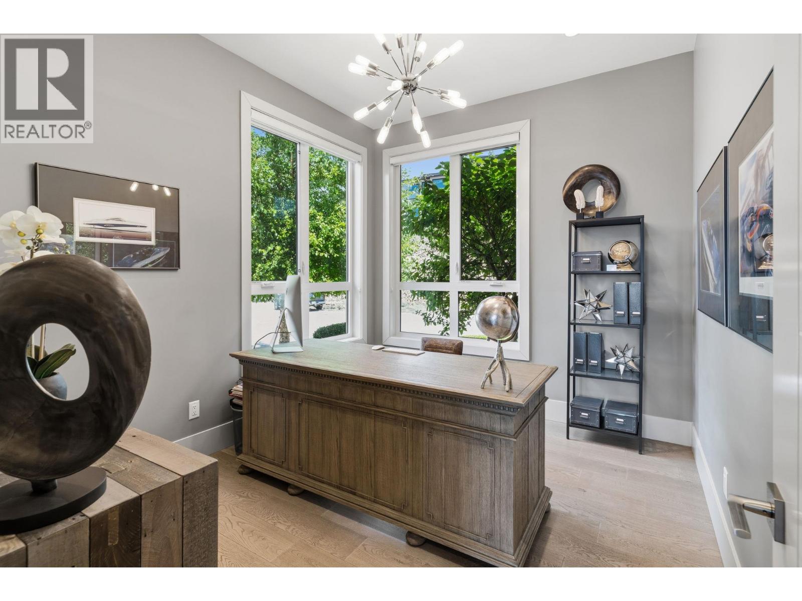 3350 Vineyard View Drive