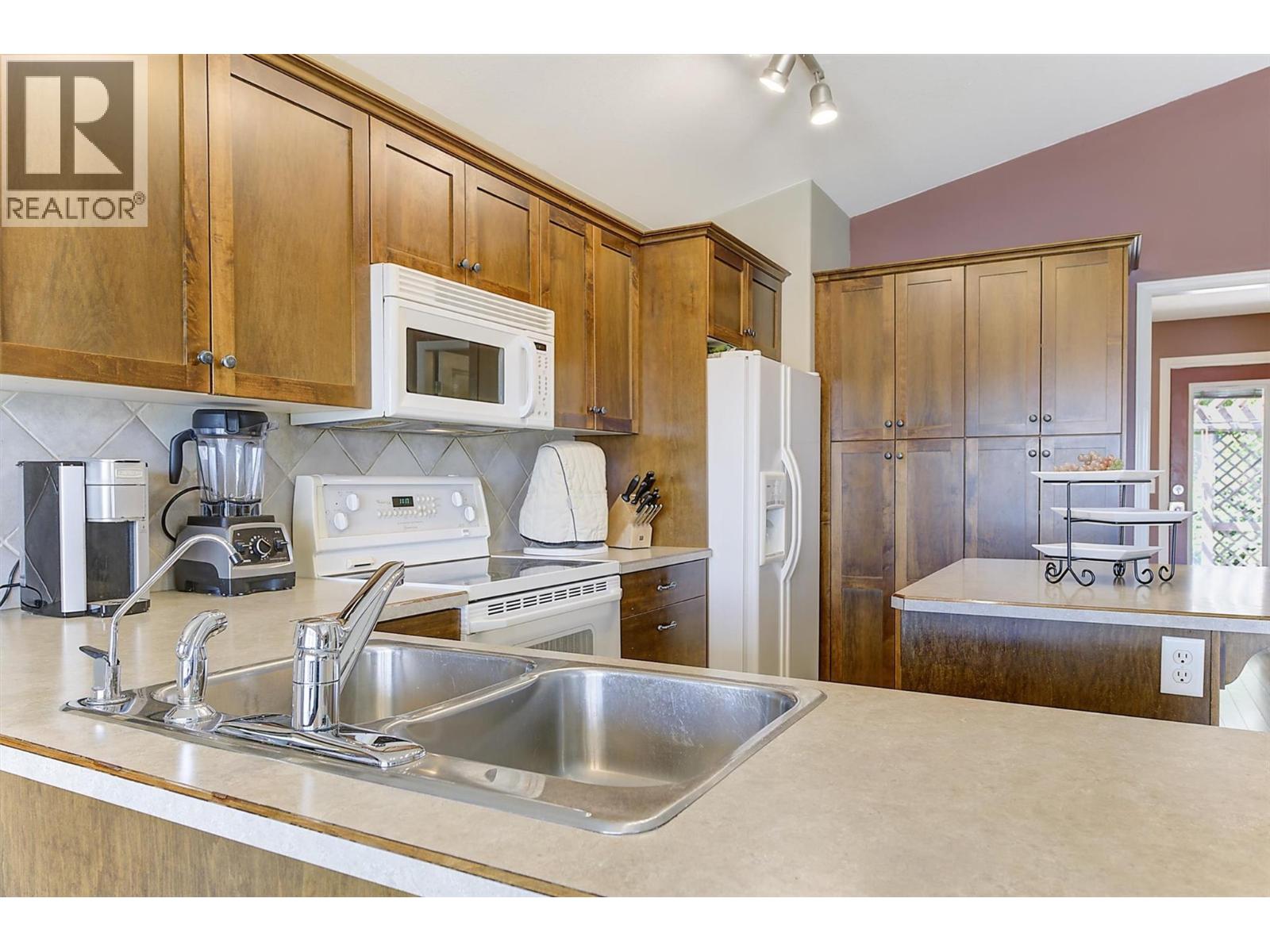 3684 Morningside Drive