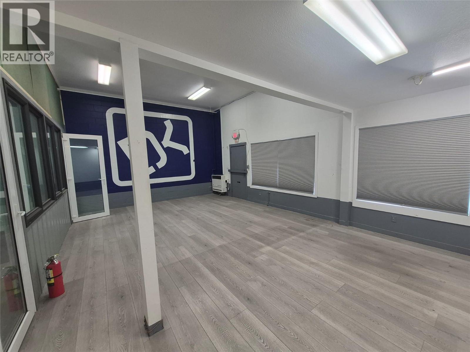 571 Gaston Avenue Unit# Unit A