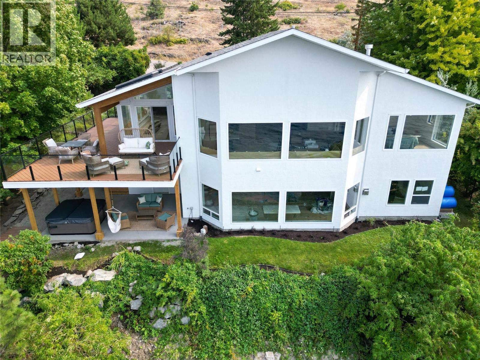 5538 Lakeshore Road