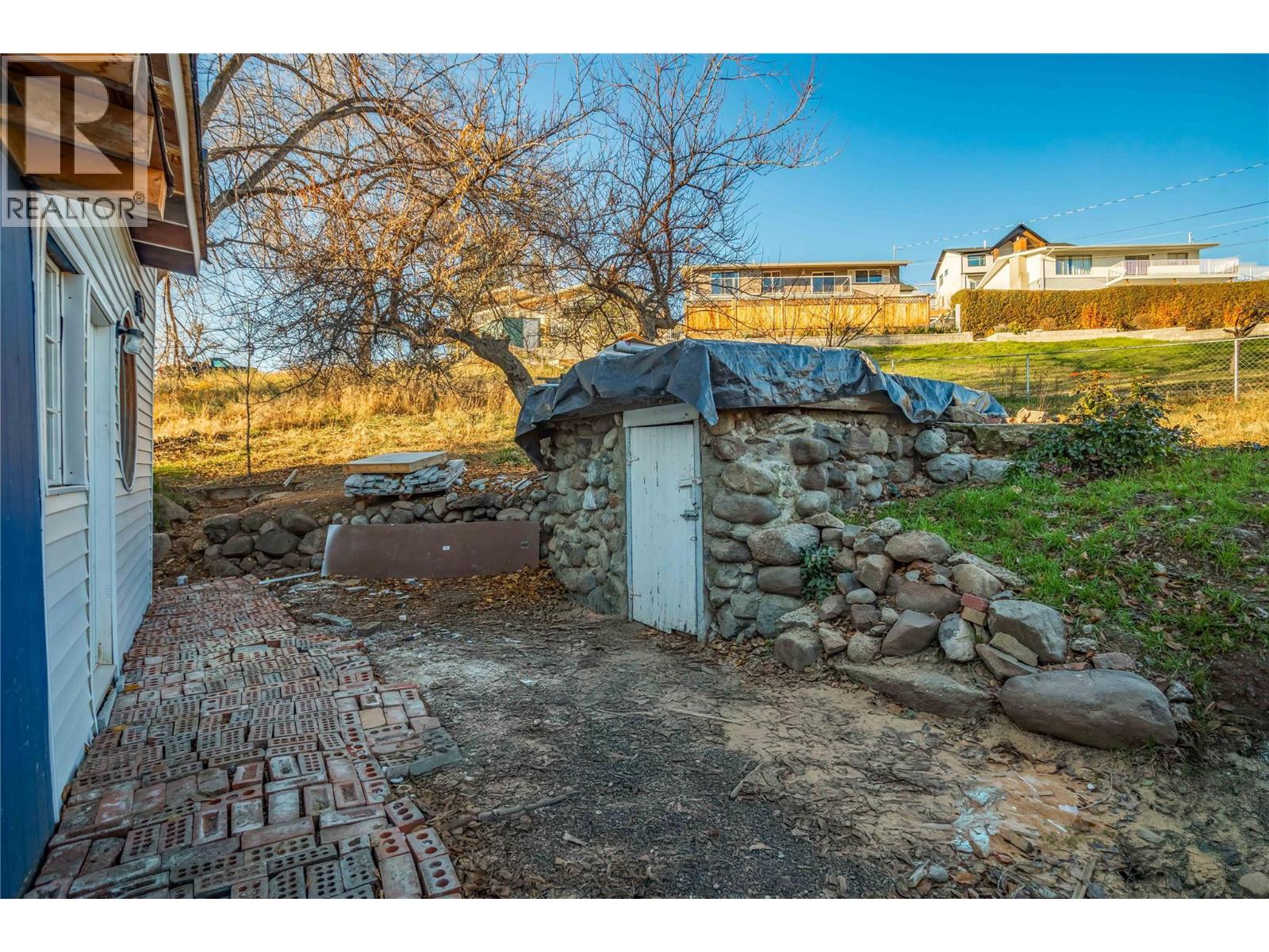3422 Broadview Road