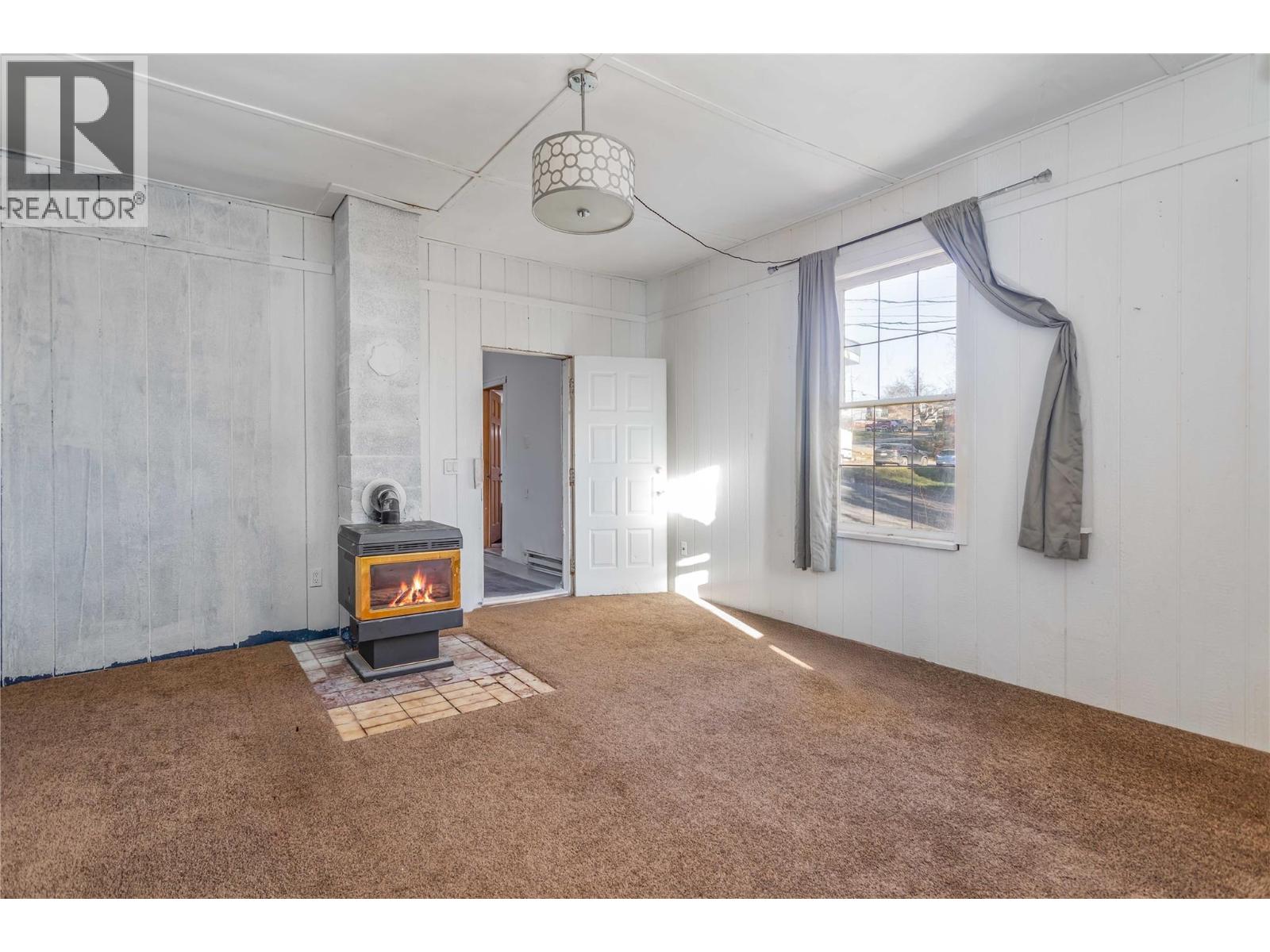 3422 Broadview Road