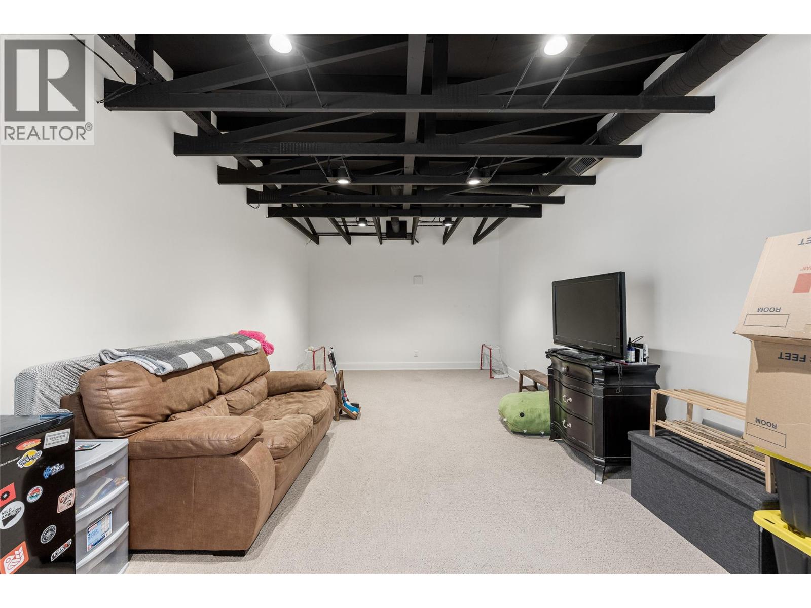 4425 Twin Creek Place