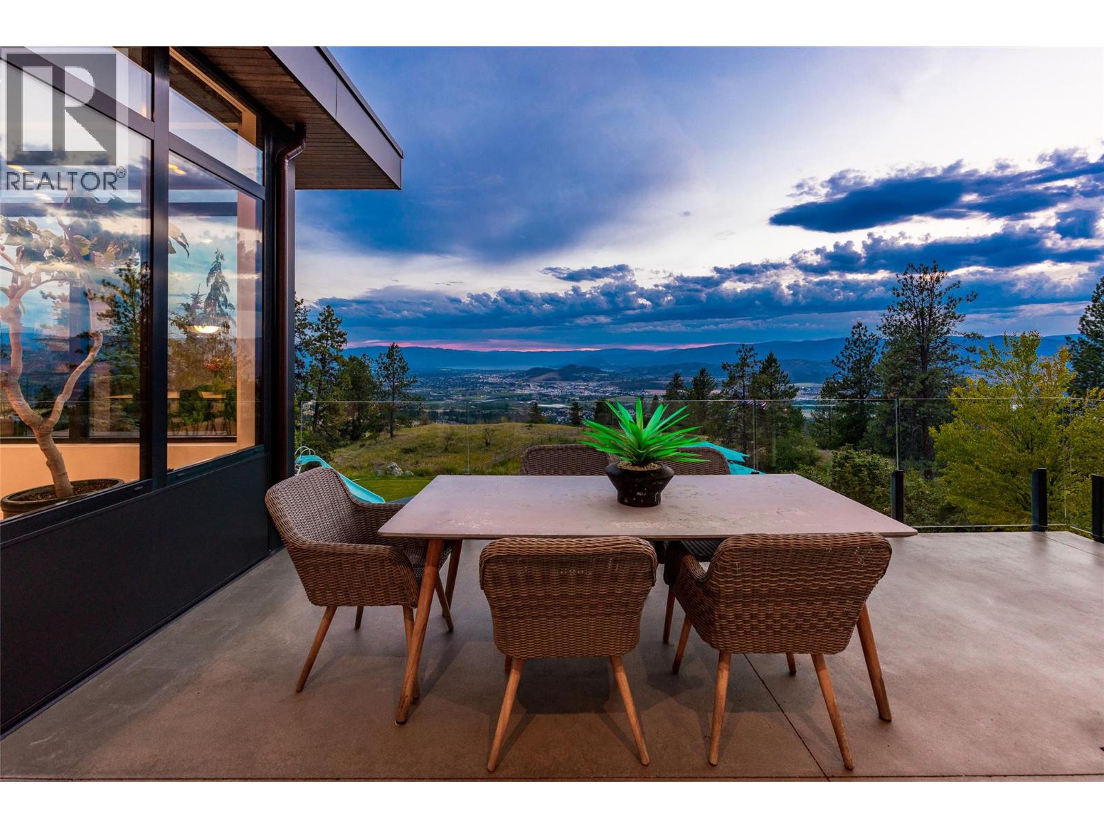 4425 Twin Creek Place