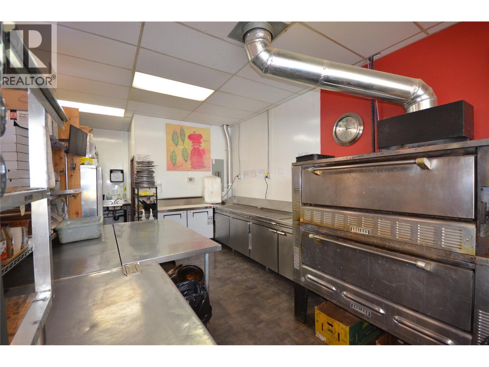 1553 Harvey Avenue Unit# C/0 100 Lot# C/O