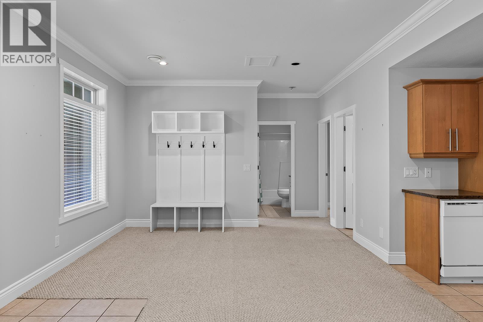 1839 Peak Point Court