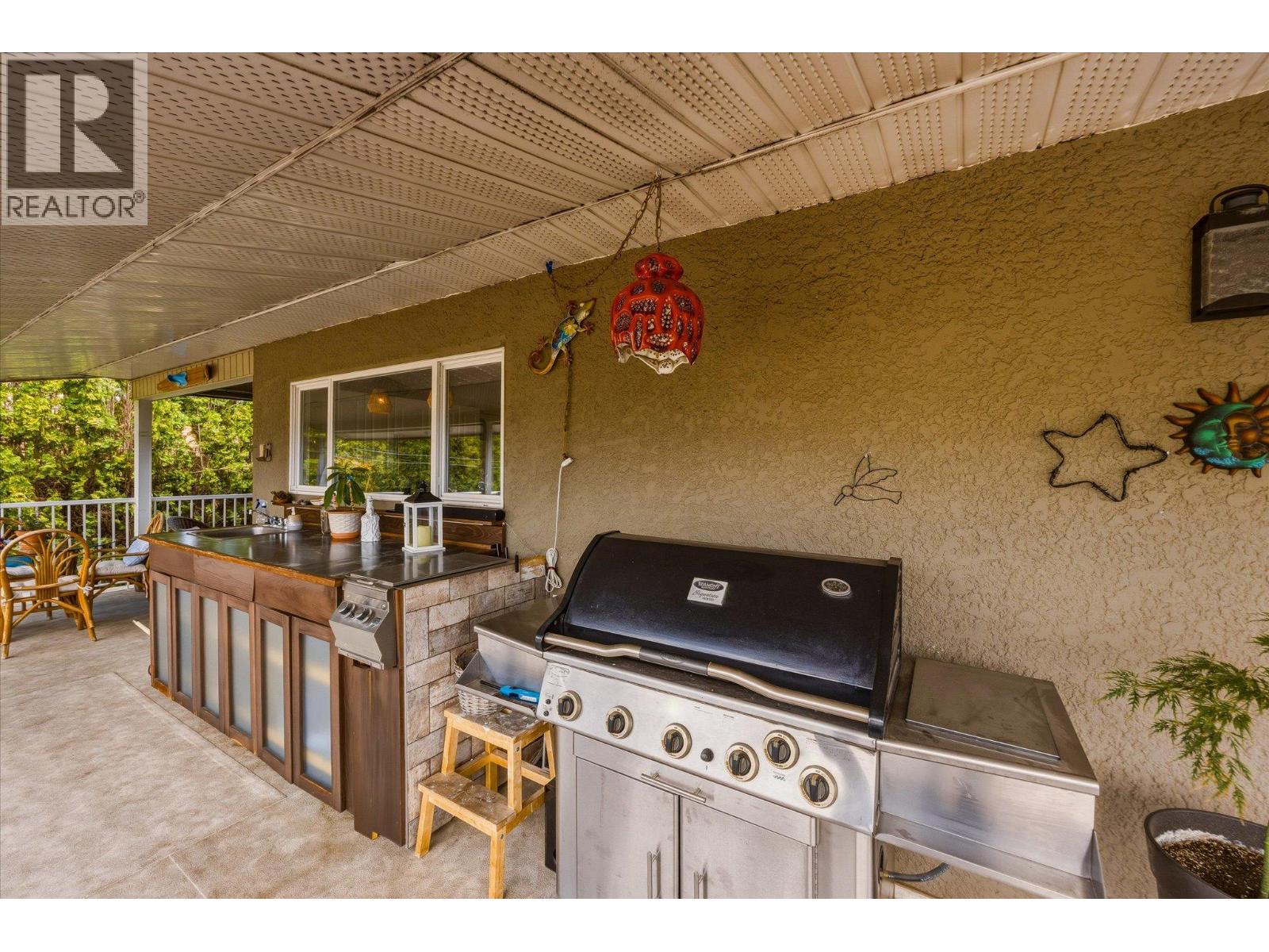 14262 Harmen Road