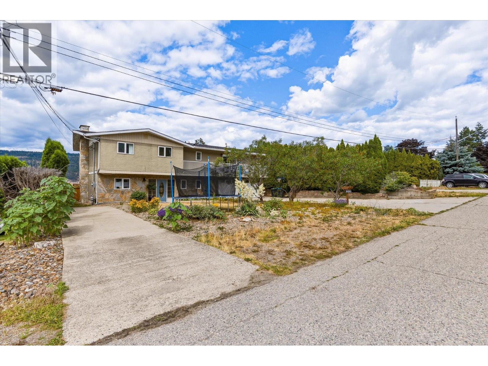 14262 Harmen Road