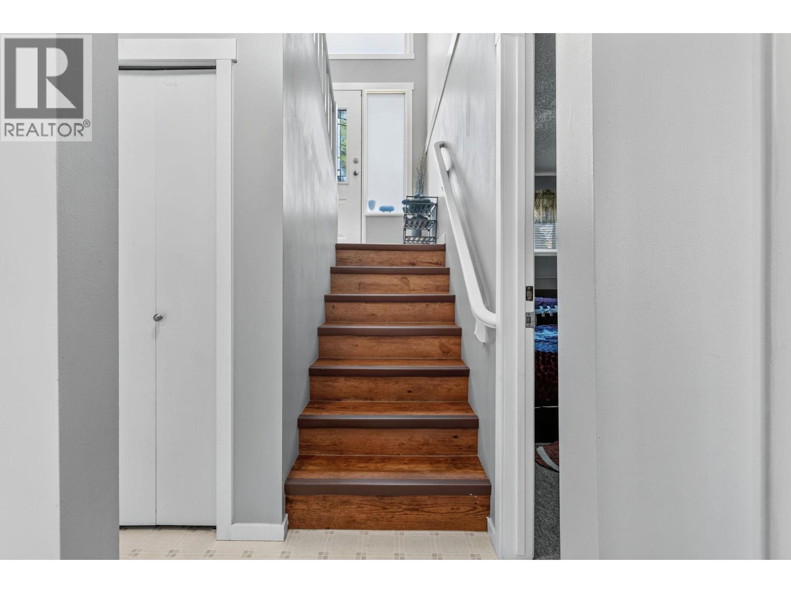 1863 Cathy Avenue