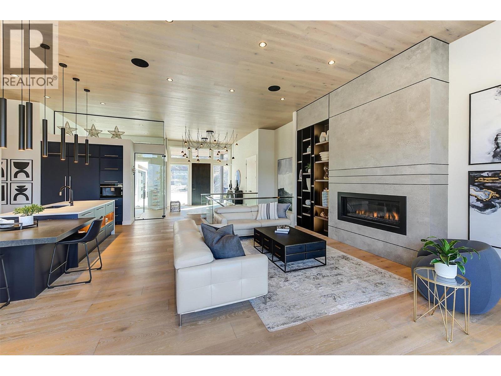 10178 Beacon Hill Drive