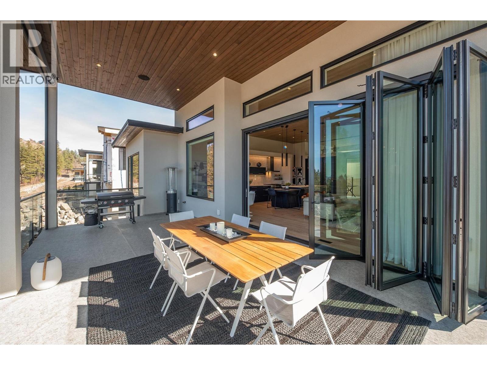 10178 Beacon Hill Drive