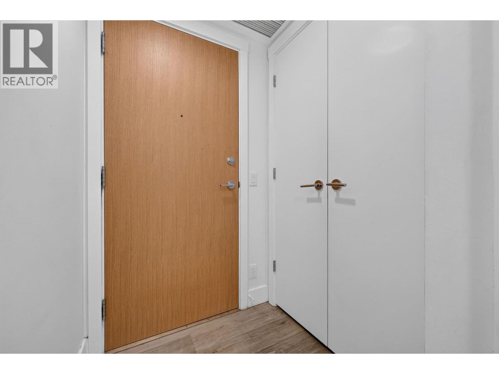 1588 Ellis Street Unit# 701