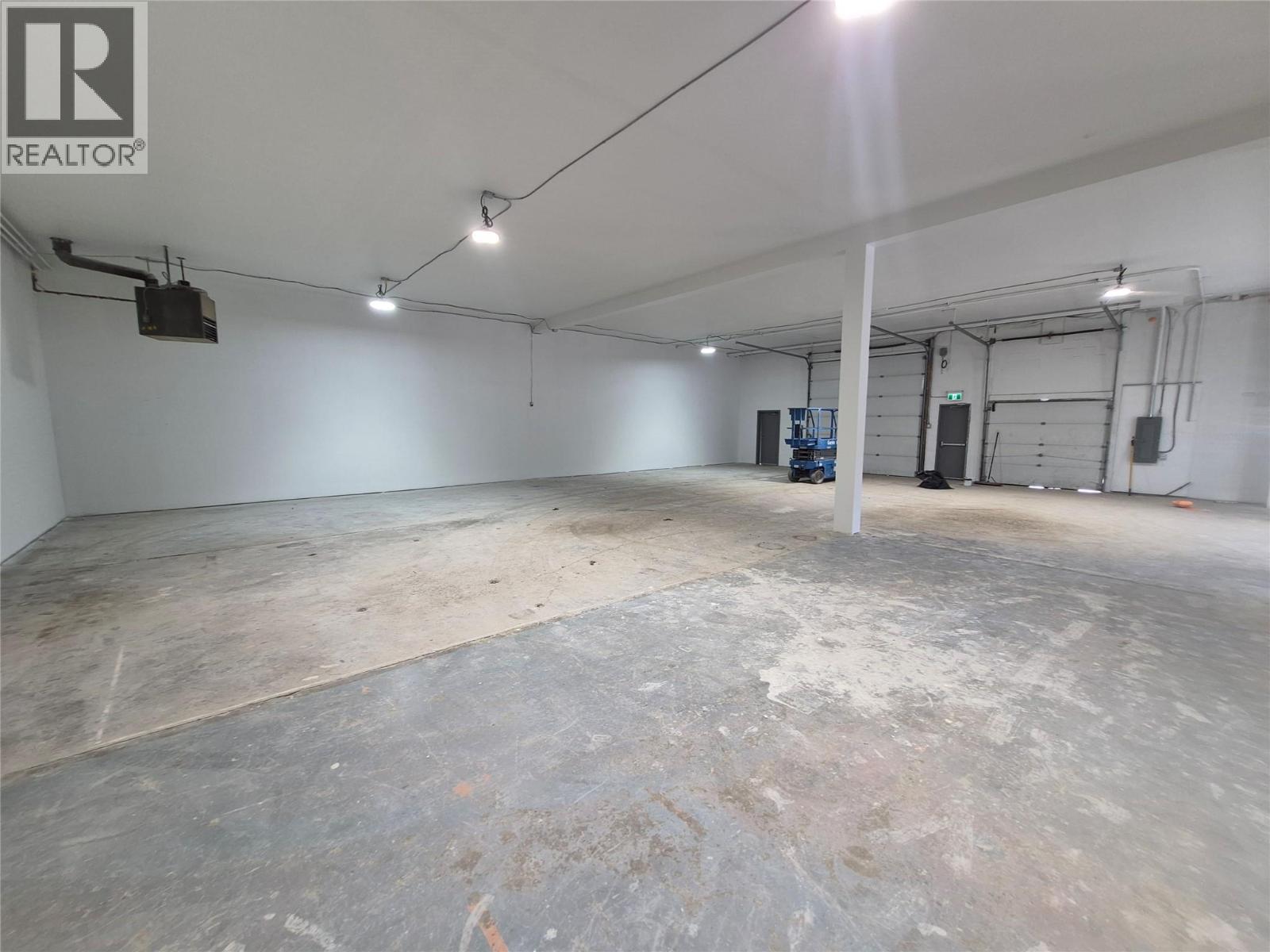 880 Leathead Road Unit# 1 - 3