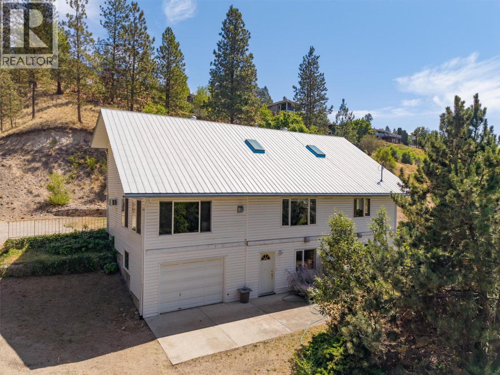 11451 Dakota Road