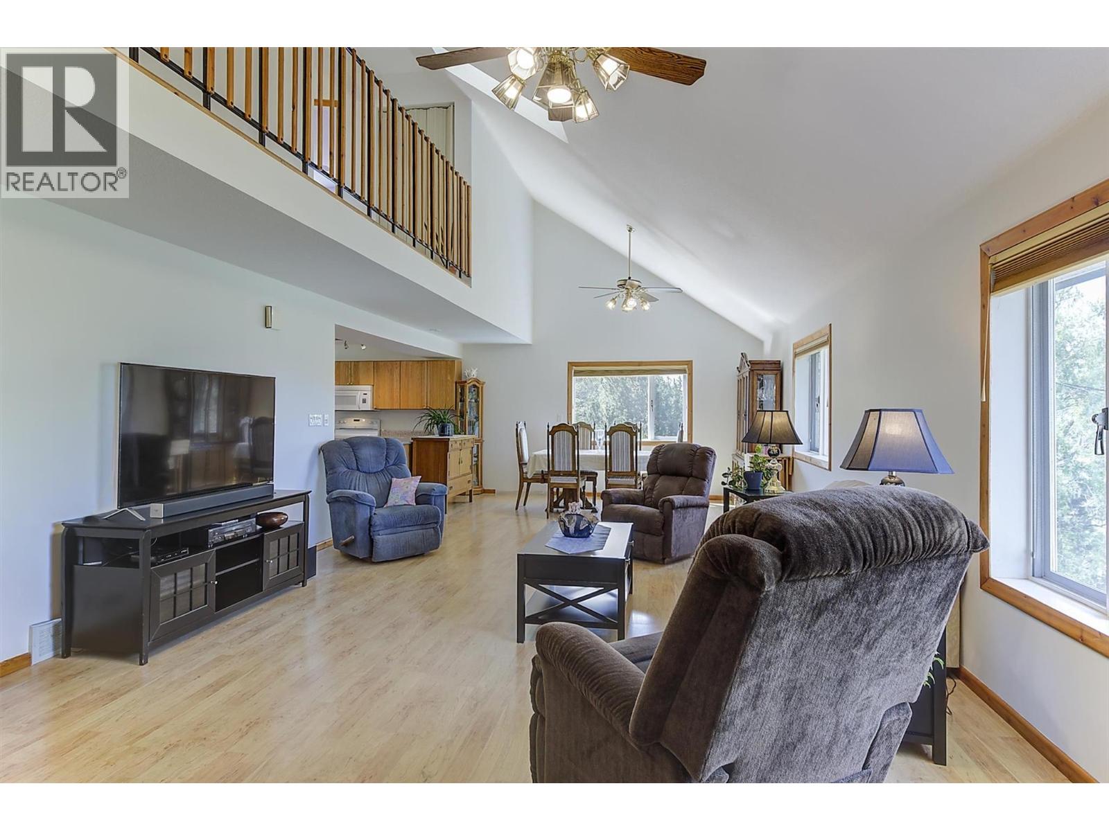11451 Dakota Road