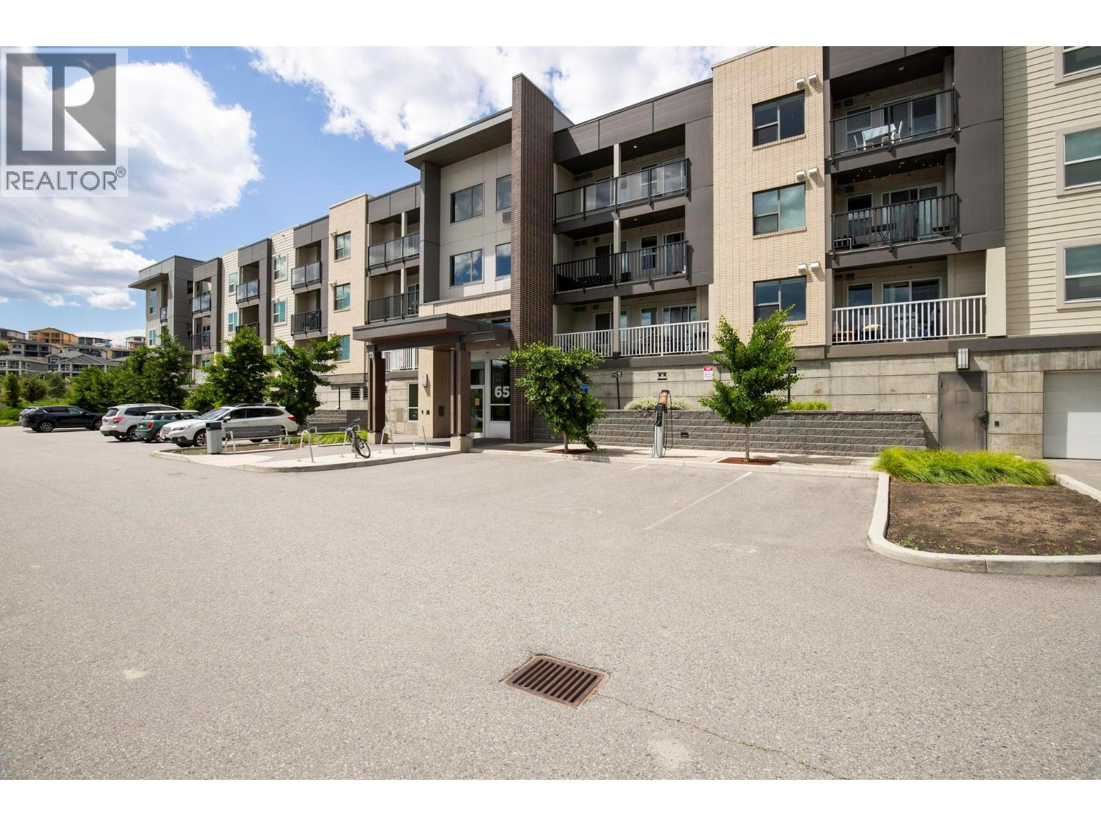 655 Academy Way Unit# 111