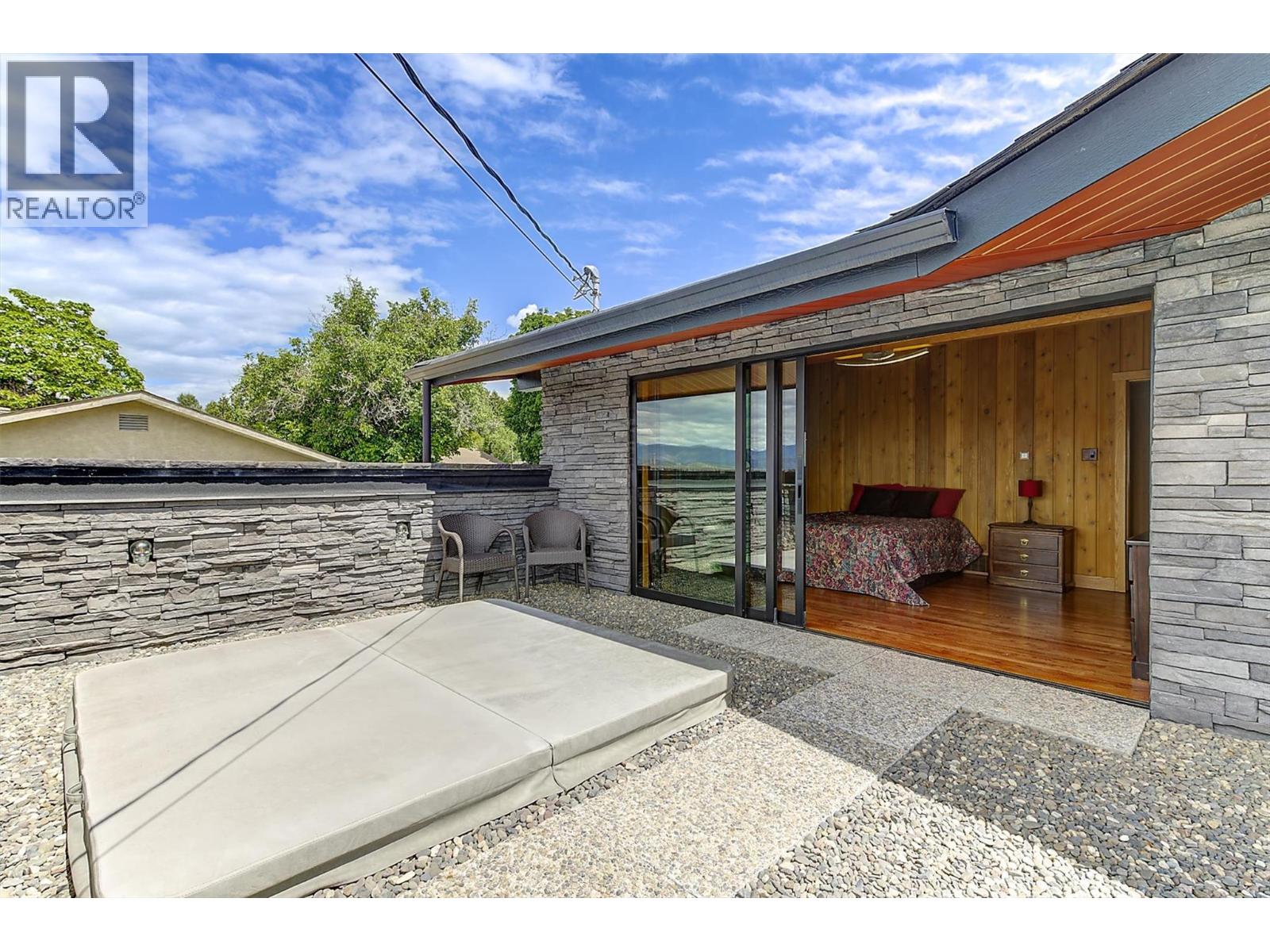 1165 Gibson Road