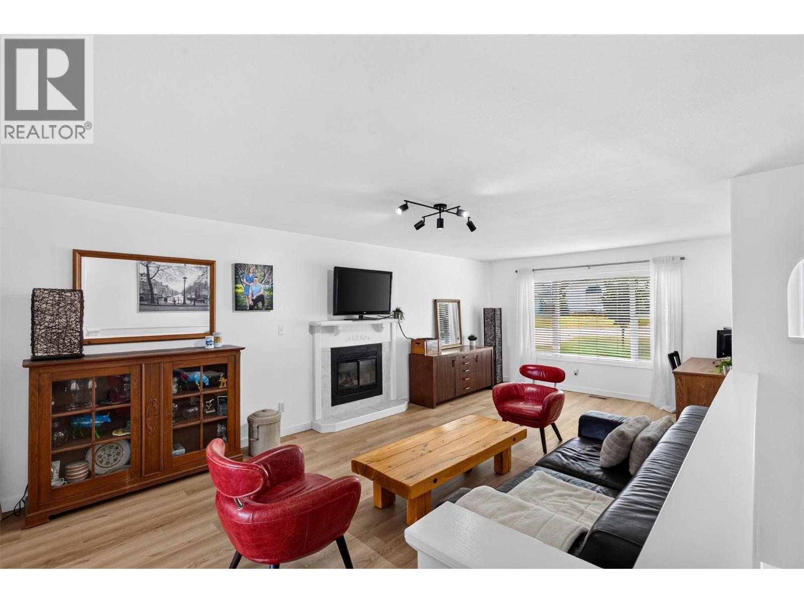 2655 Applegreen Court