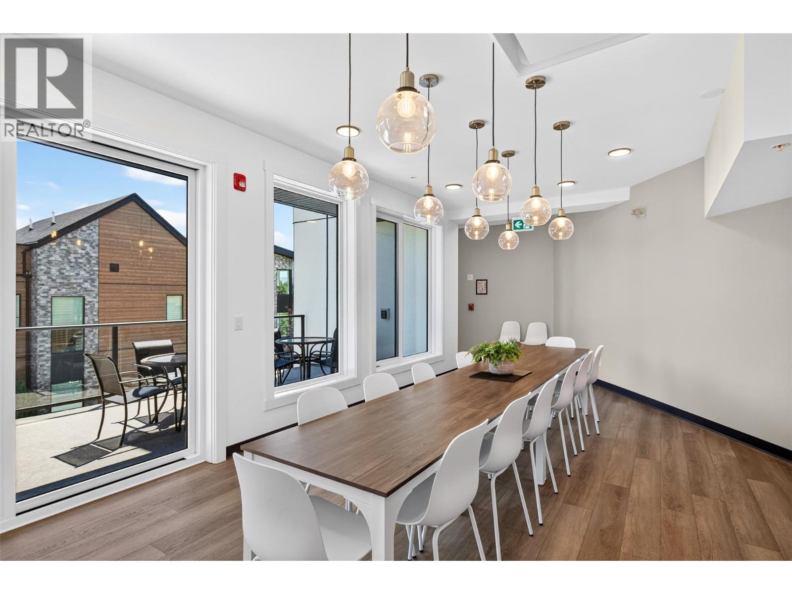 2735 Shannon Lake Road Unit# 402