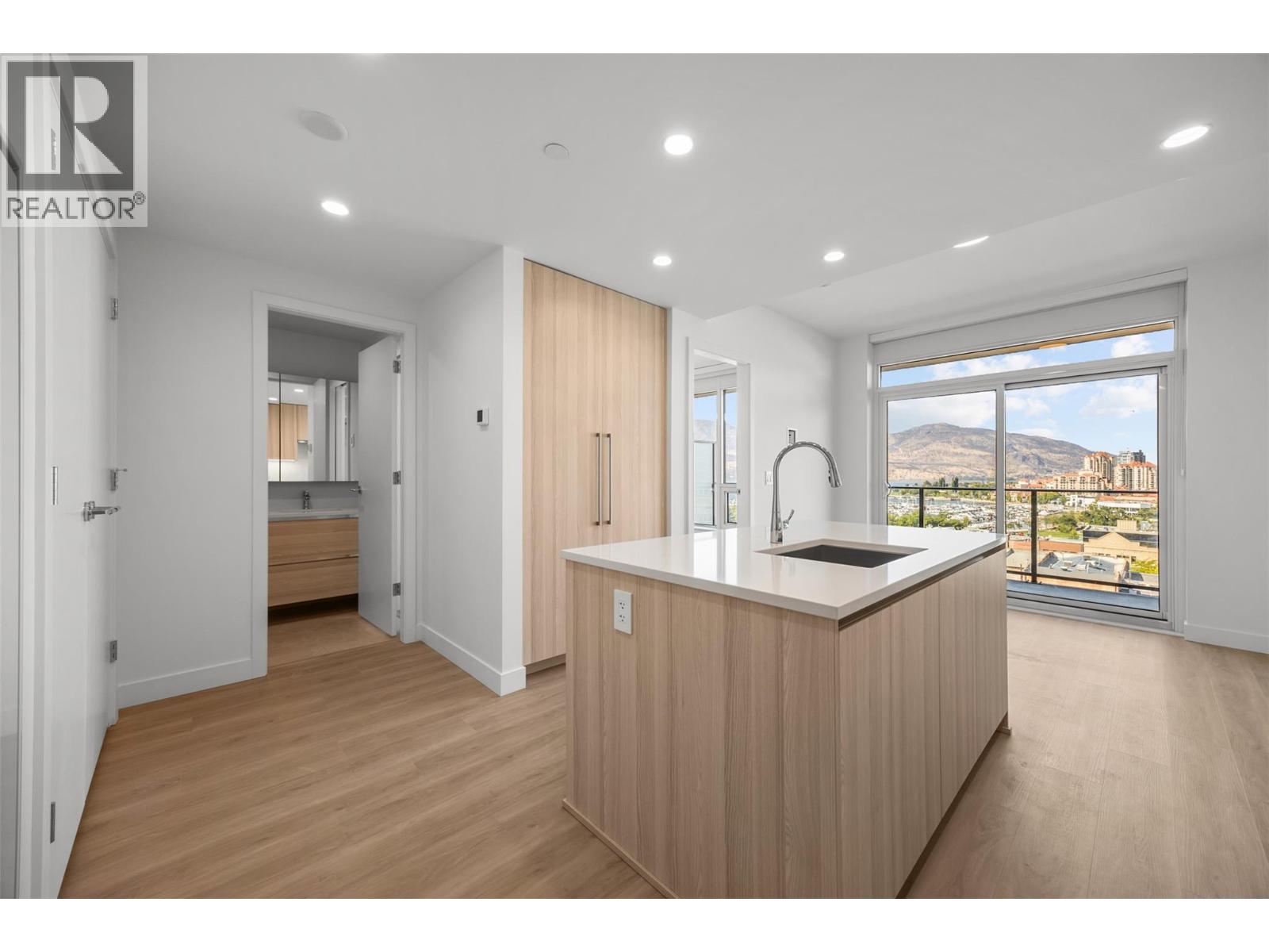 1626 Water Street Unit# 3109