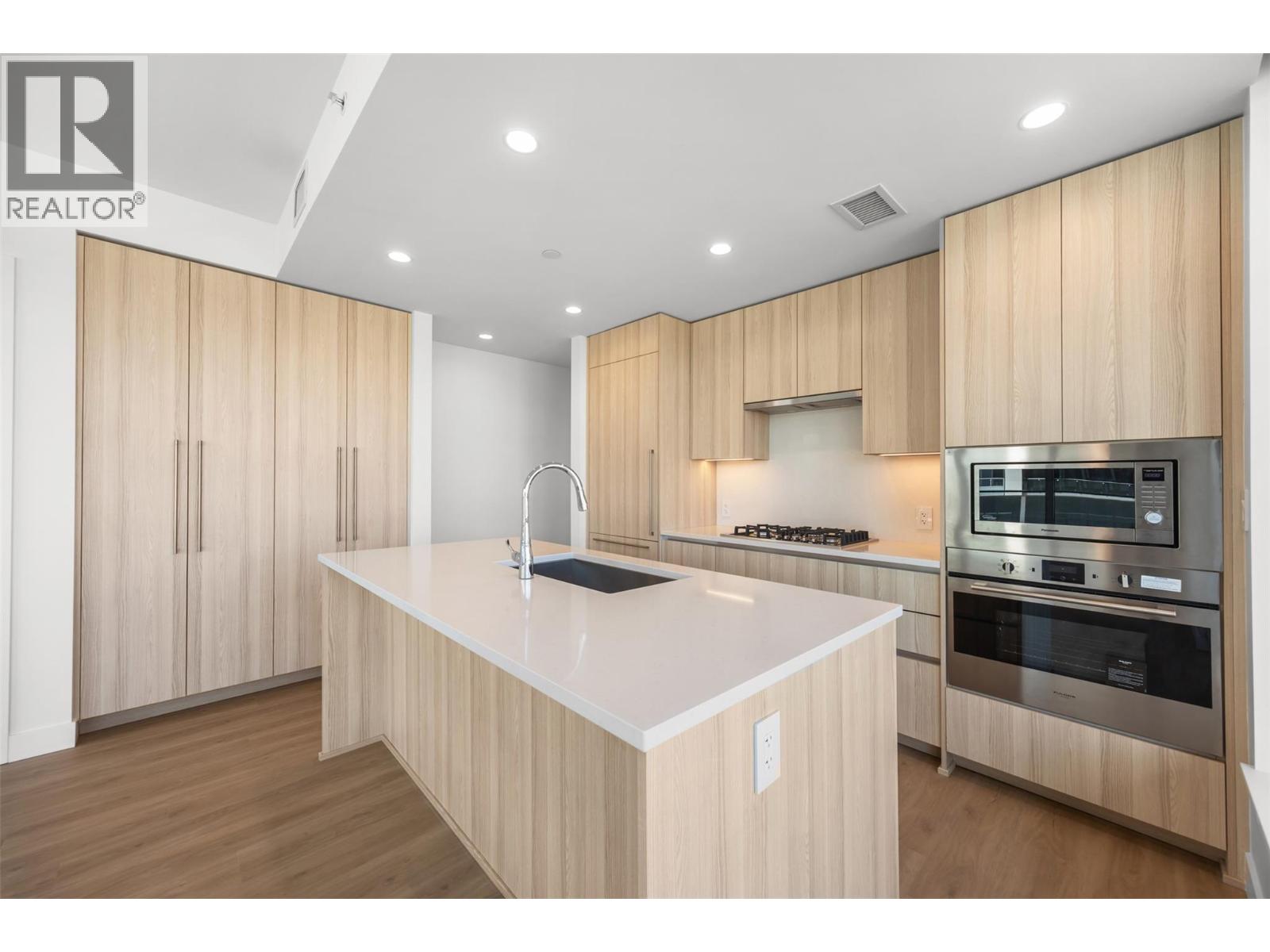 1626 Water Street Street Unit# 2602