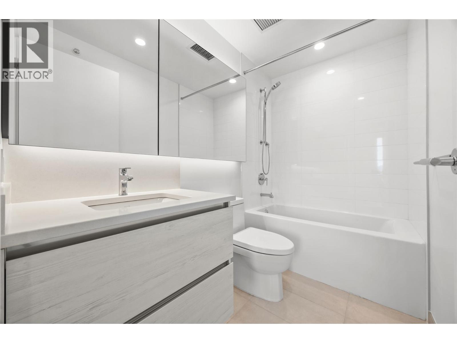 1626 Water Street Street Unit# 2602