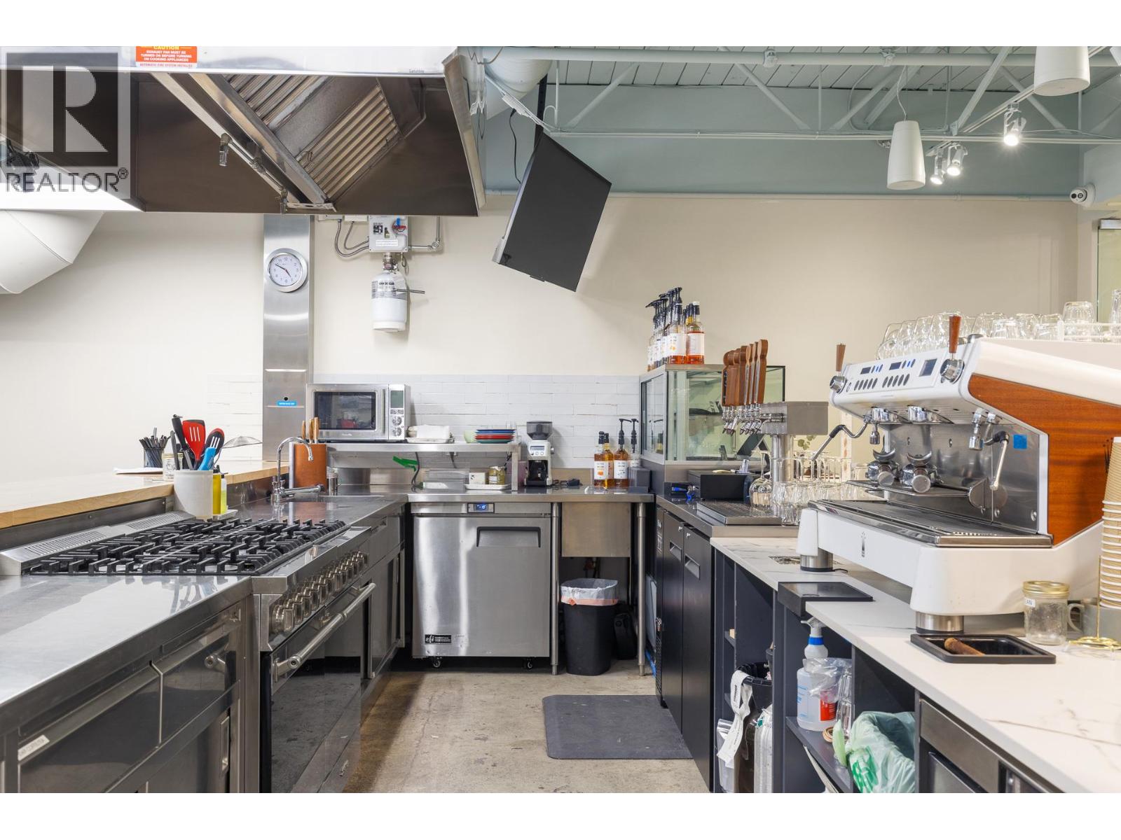 510 Bernard Avenue Unit# 200