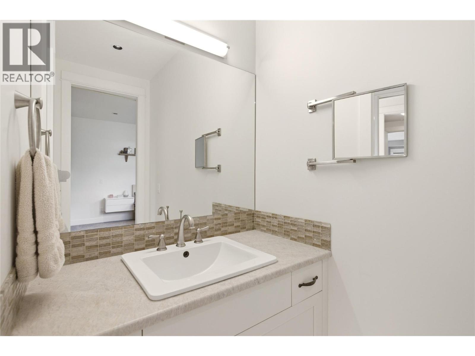 526 Metcalfe Avenue
