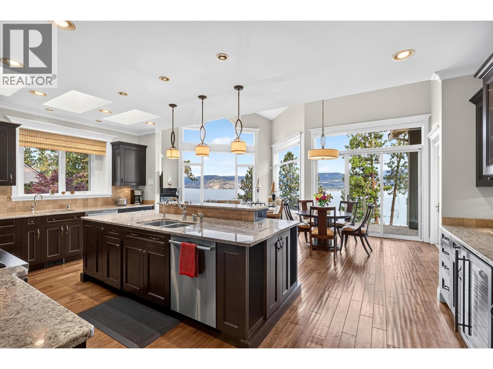 5386 Tanager Court