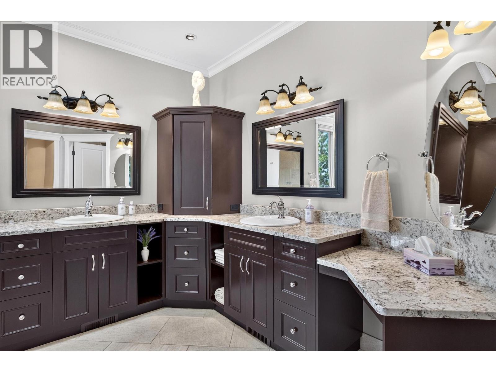 5386 Tanager Court