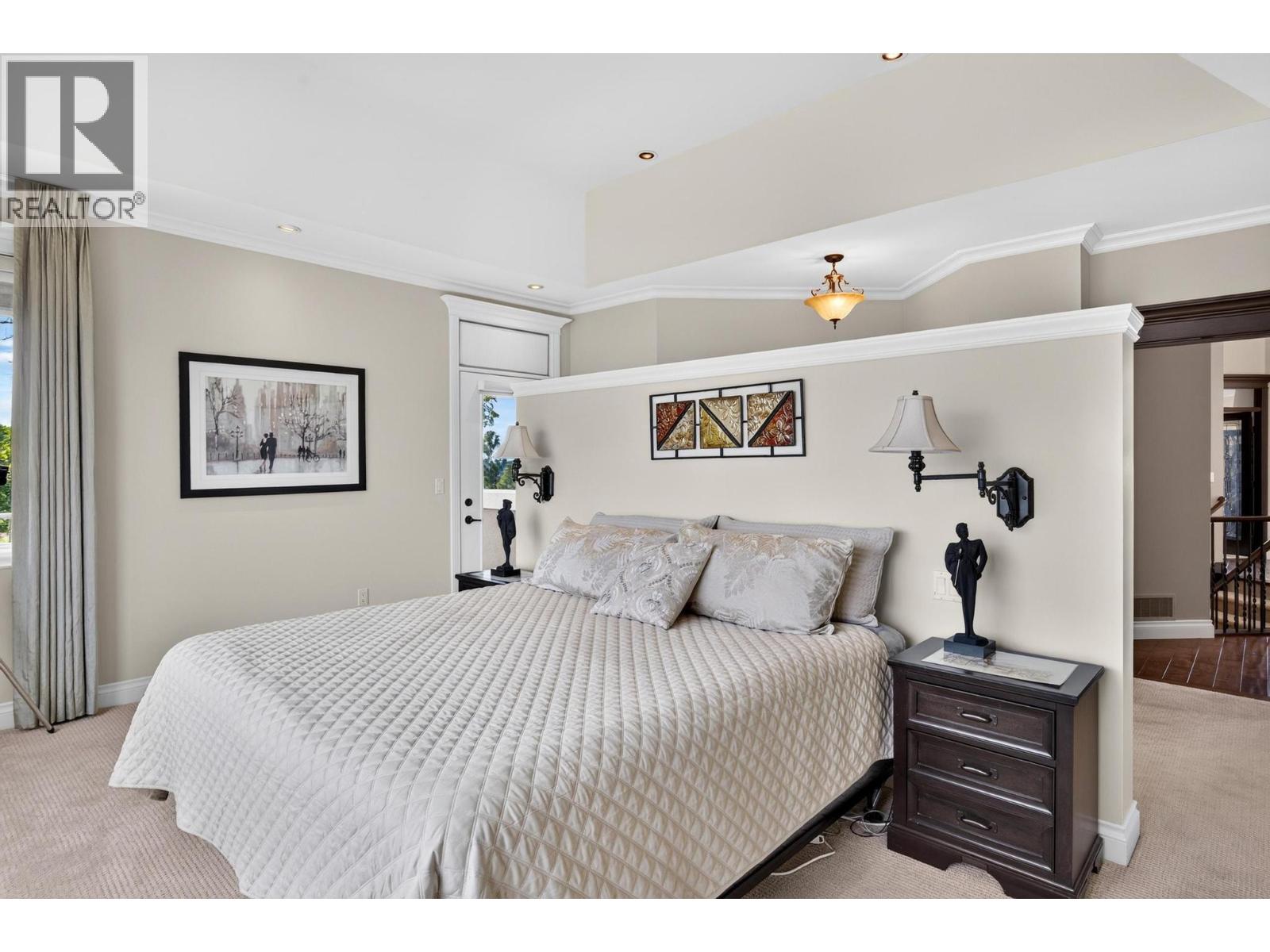 5386 Tanager Court