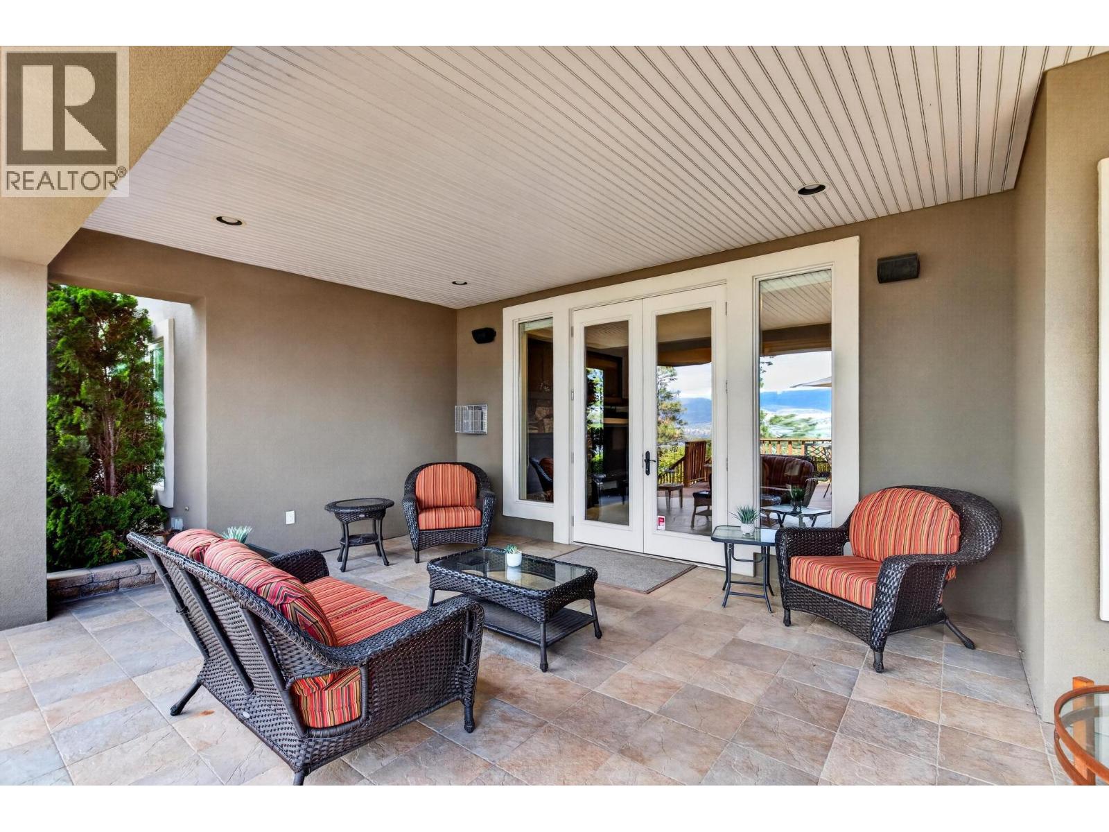 5386 Tanager Court