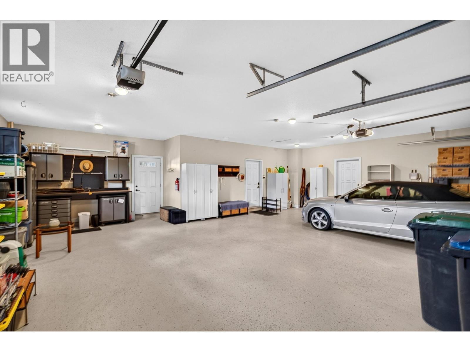 5386 Tanager Court