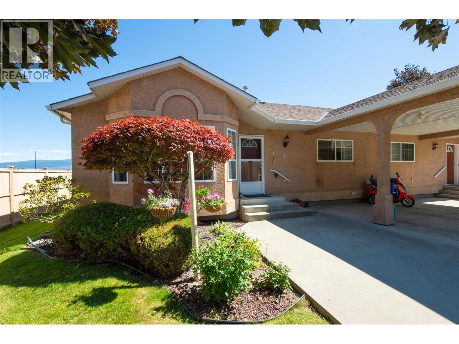 2210 Louie Drive Unit# 18