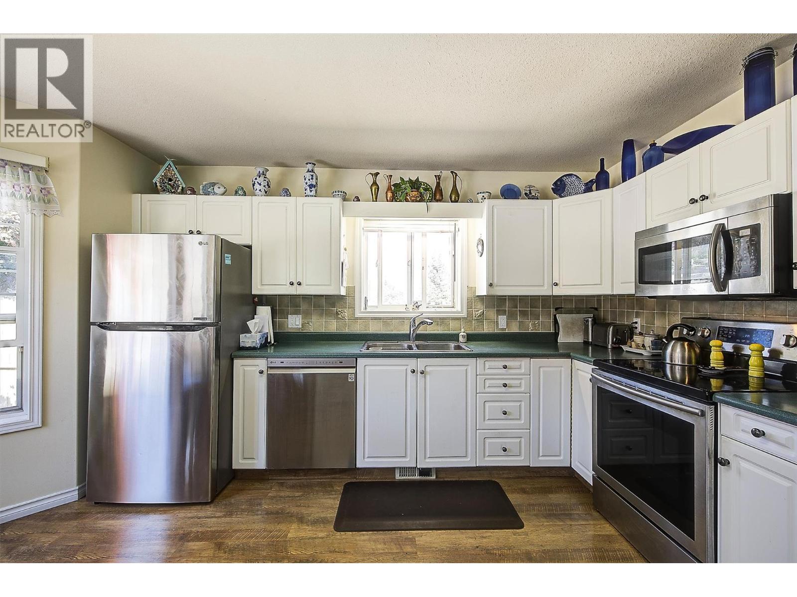 2210 Louie Drive Unit# 18
