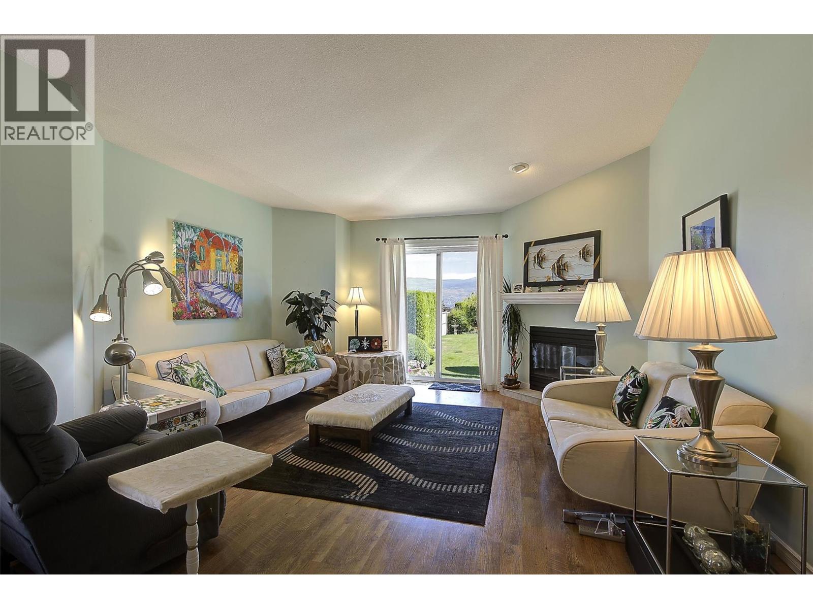 2210 Louie Drive Unit# 18