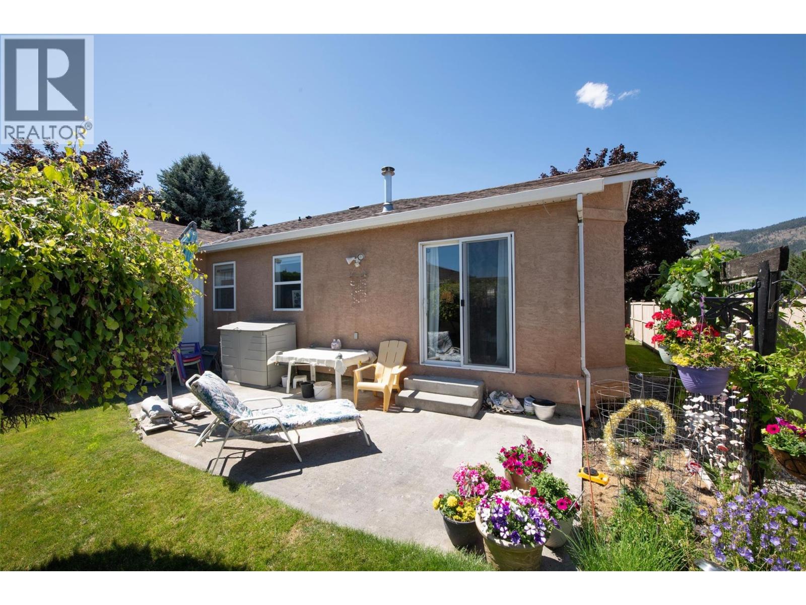 2210 Louie Drive Unit# 18