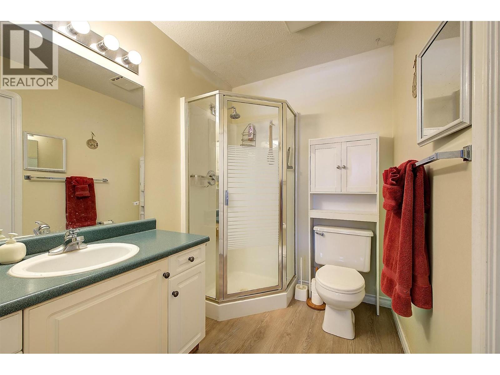 2210 Louie Drive Unit# 18