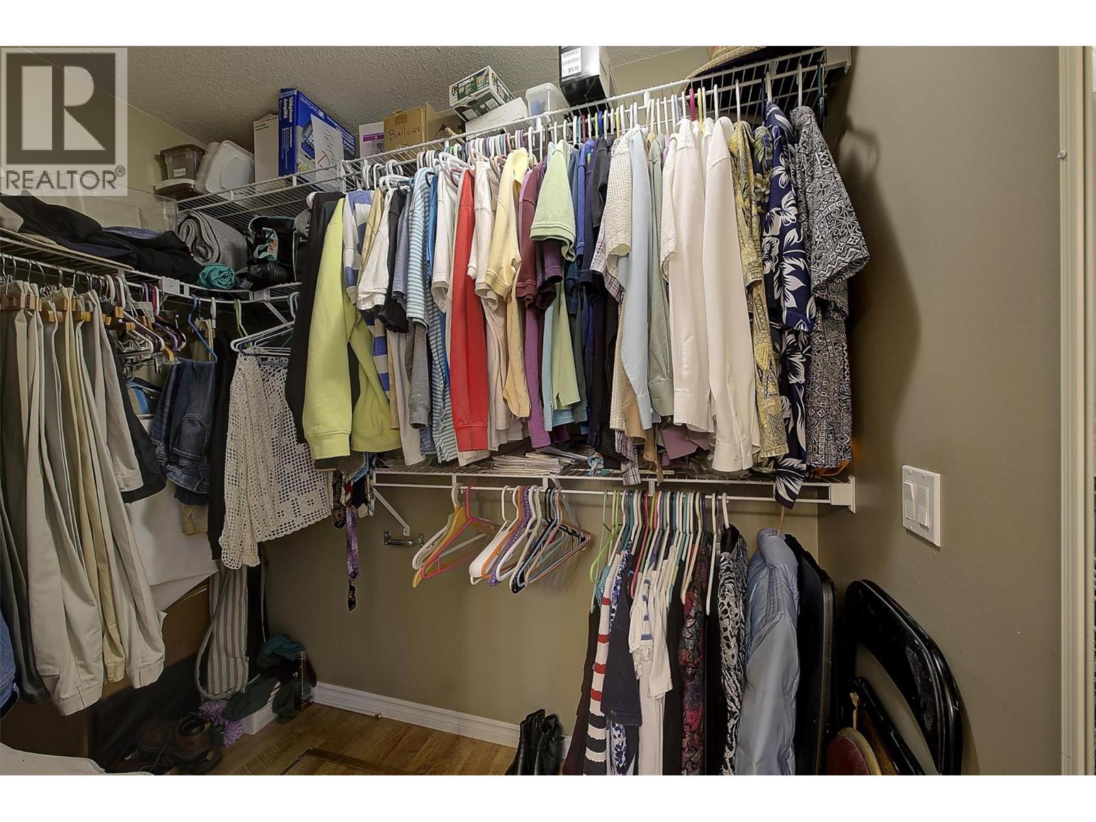 2210 Louie Drive Unit# 18