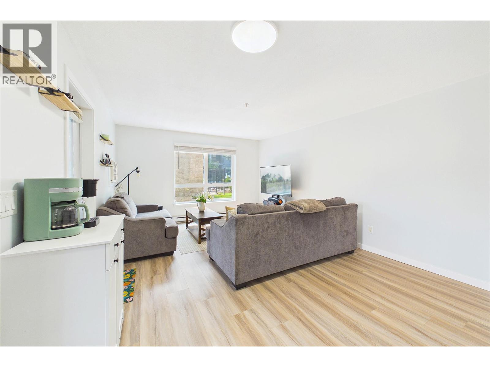 325 McIntosh Road Unit# 1103
