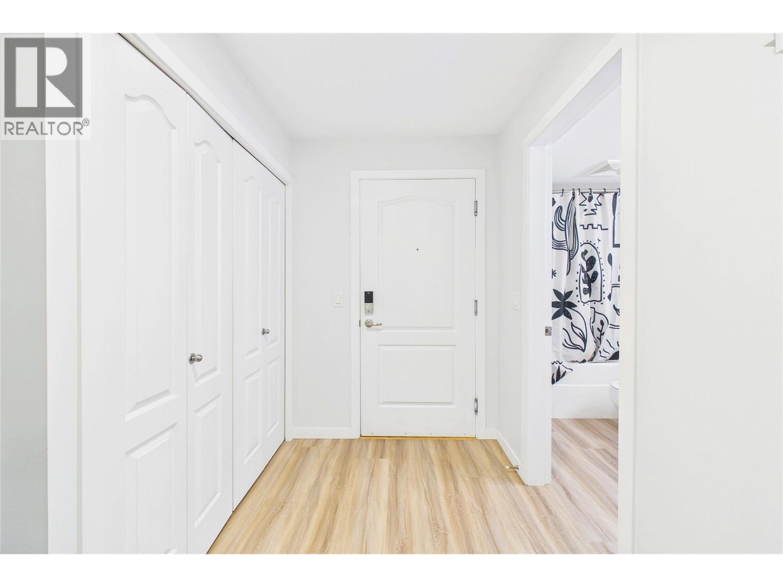 325 McIntosh Road Unit# 1103