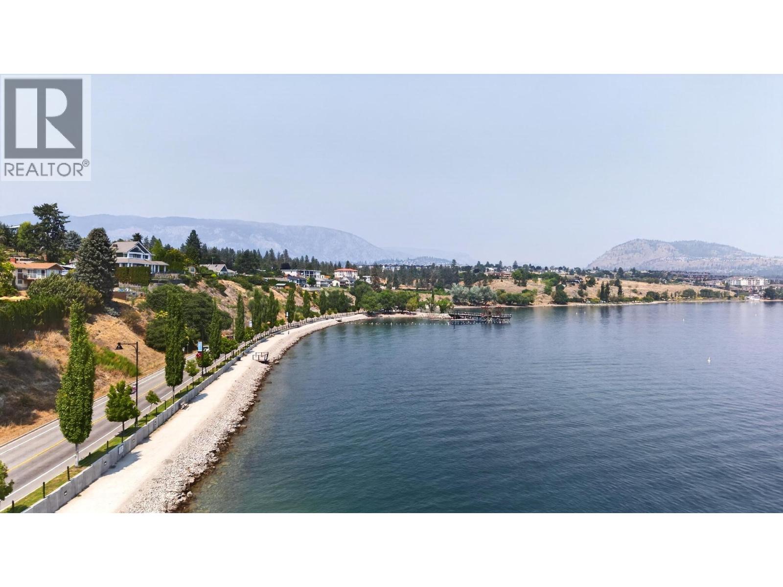 4017 Beachview Drive