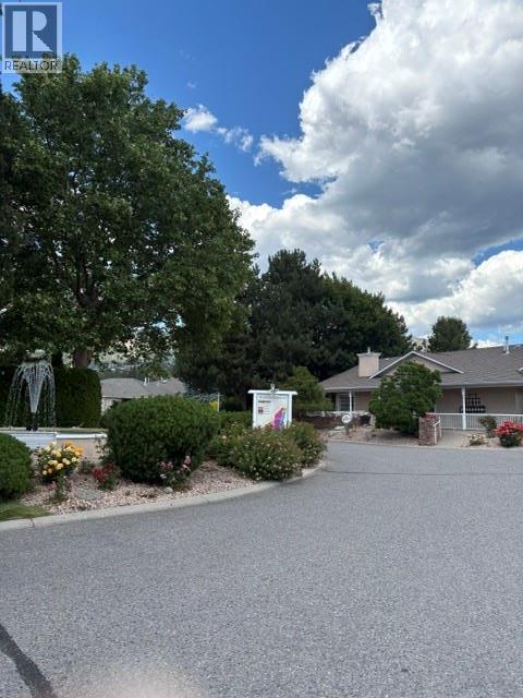 2250 Louie Drive Unit# 31