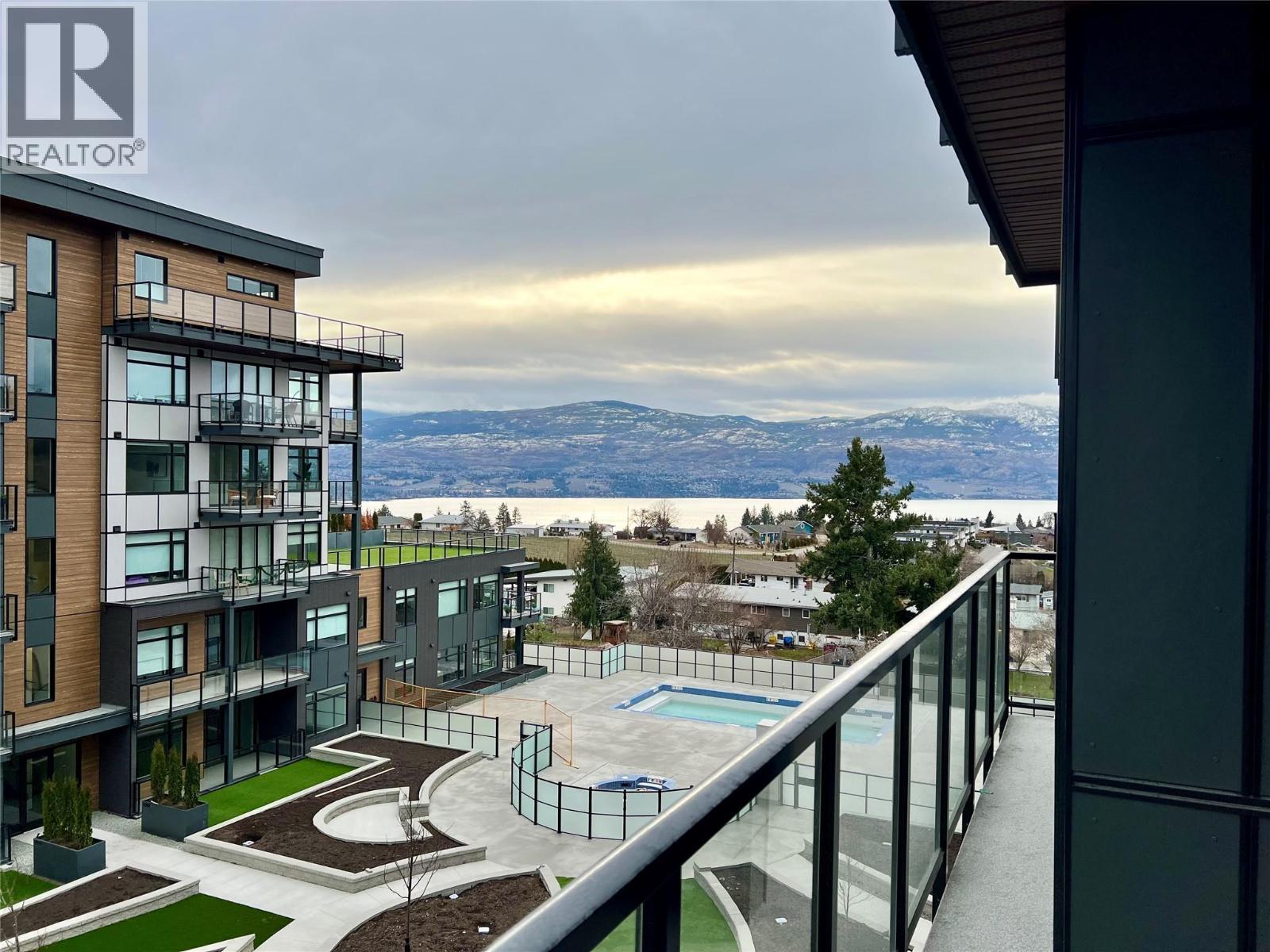 2760 Olalla Road Unit# 407