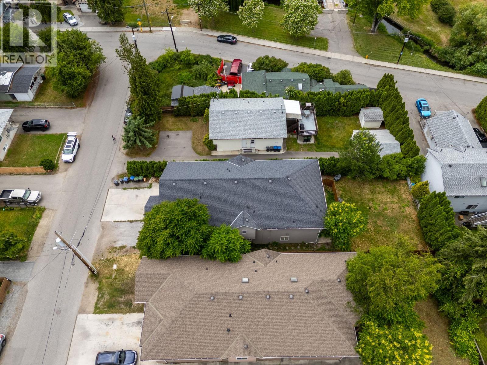 1374 McInnes Avenue