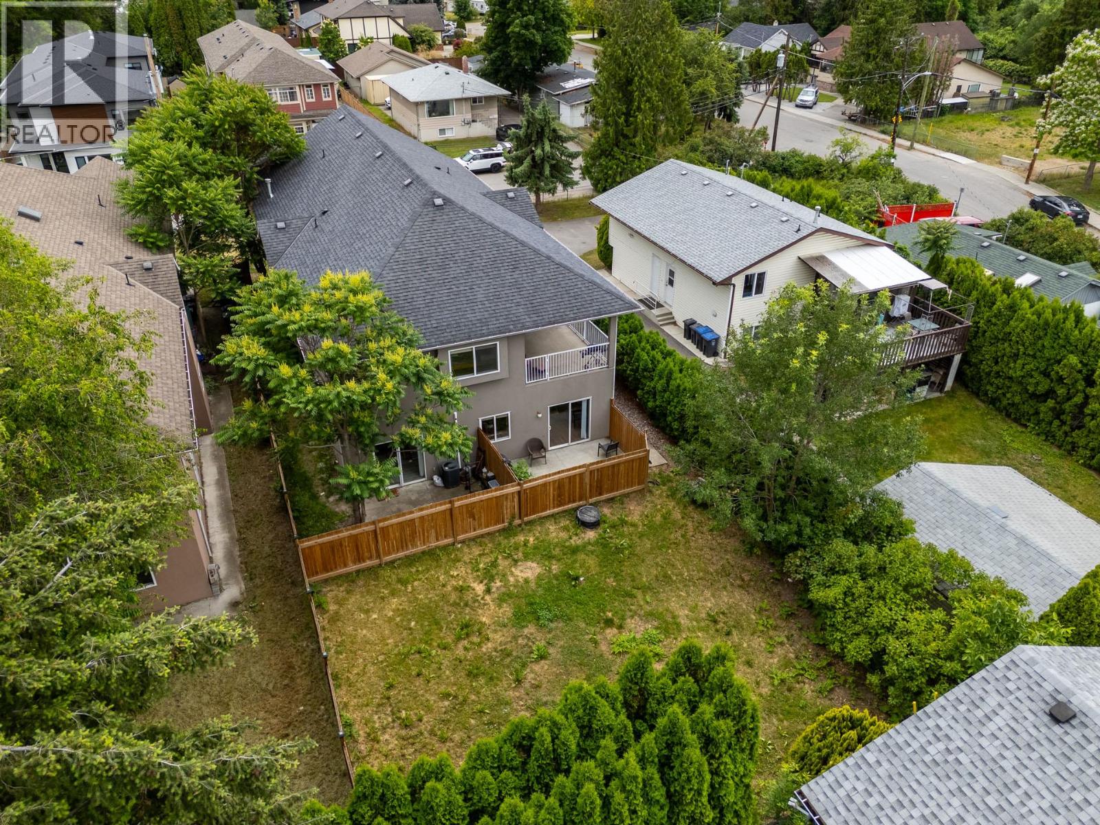 1374 McInnes Avenue